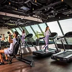Готель The Bridge - Mgallery 5*