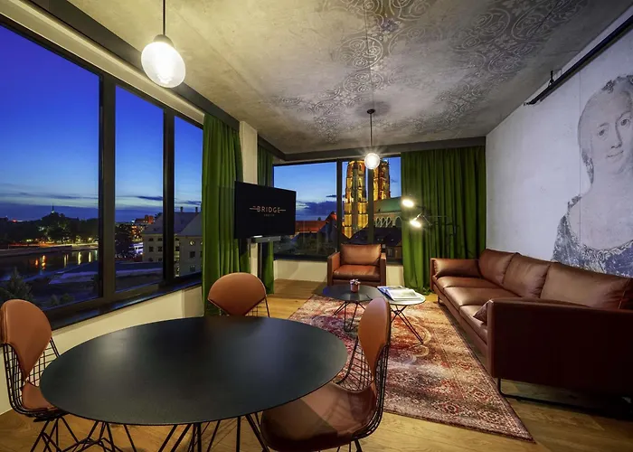 The Bridge - Mgallery Hotel